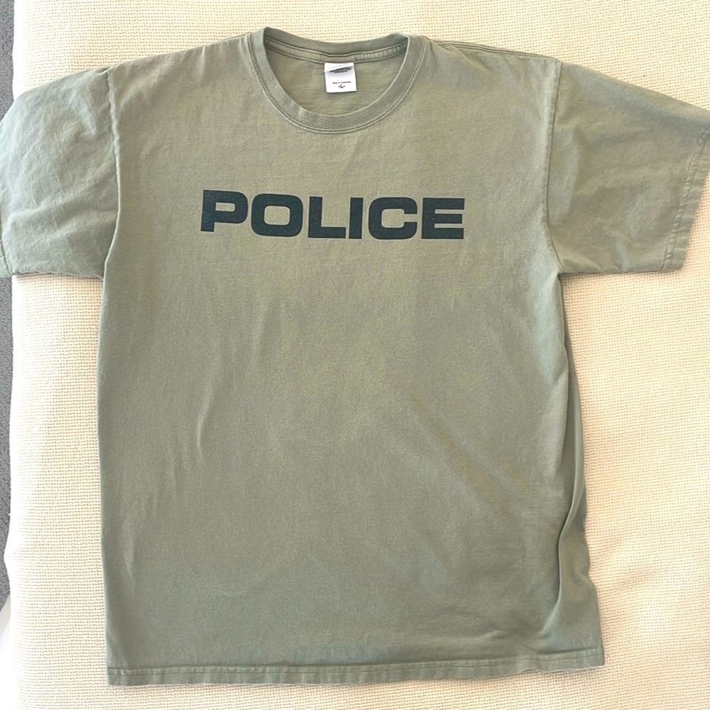 Fatigue and black vintage police t-shirt #police Anvil tagged men L